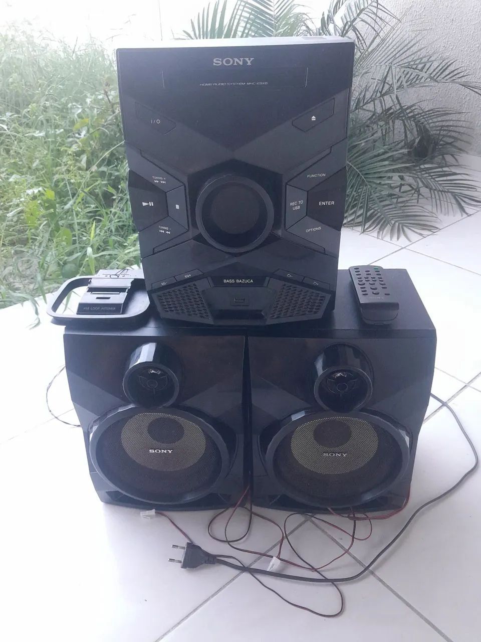 Som SONY 415985713557032960