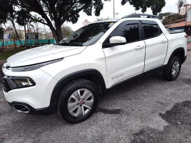 Fiat Toro Toro Opening Edition 1.8 16V Flex Aut. 2017