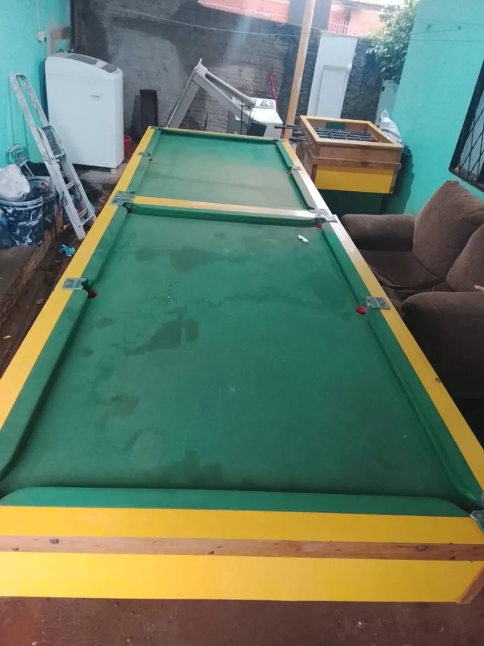 Mesa de sinuca e mesa de pinbolin