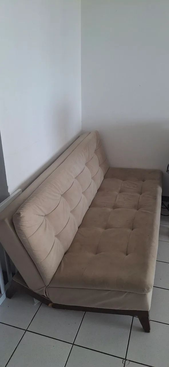 Sofá usado - base quebrada
