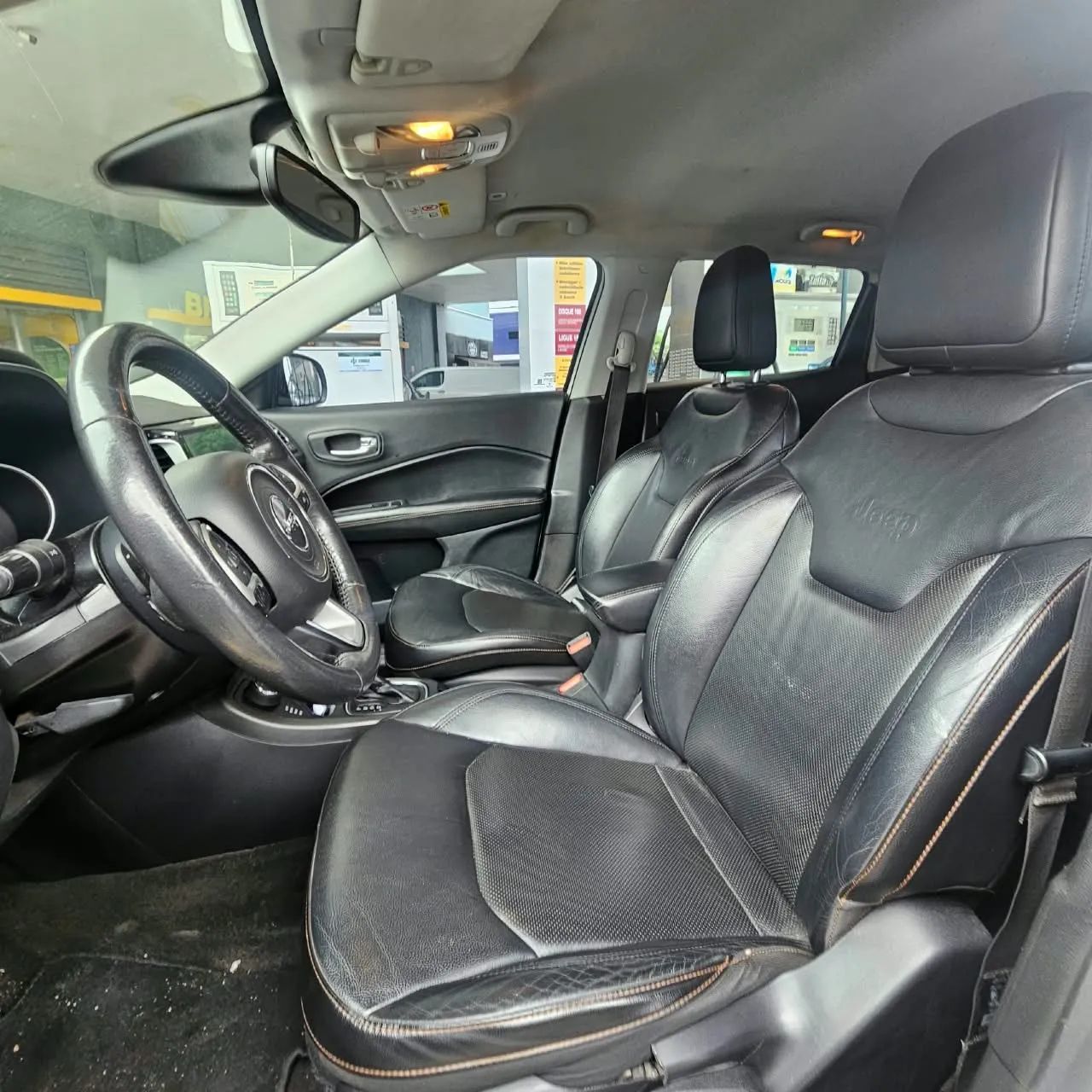 Jeep Compass LONGITUDE 2.0 4x4 Dies. 16V Aut., foto 7 de 12