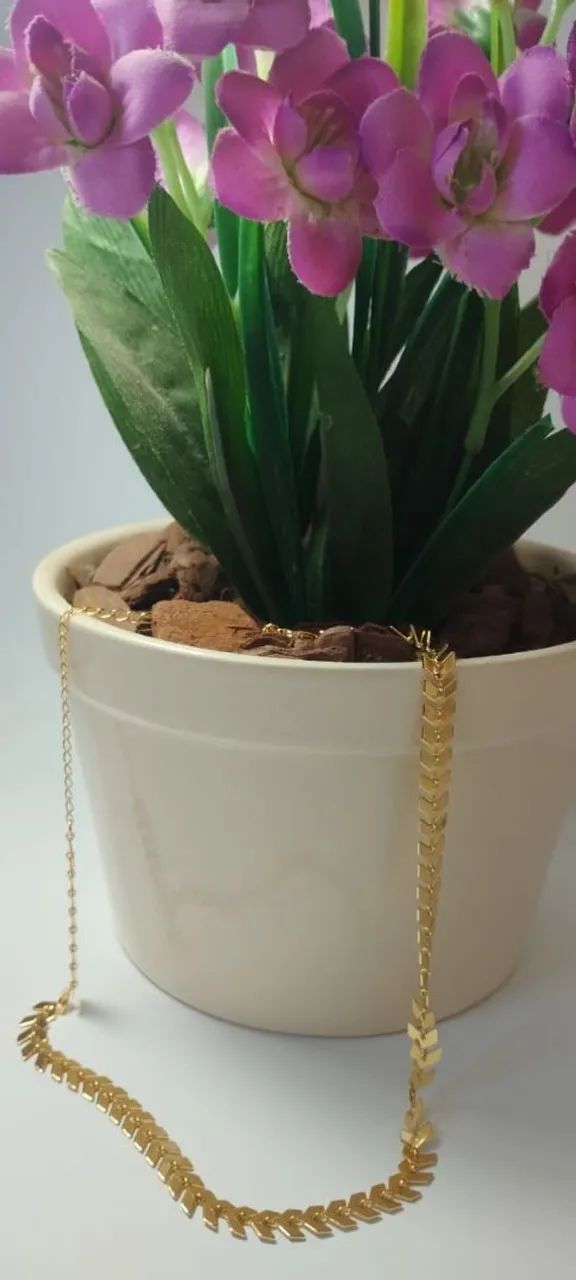 Brincos e colares folheados e prata original - Foto 3