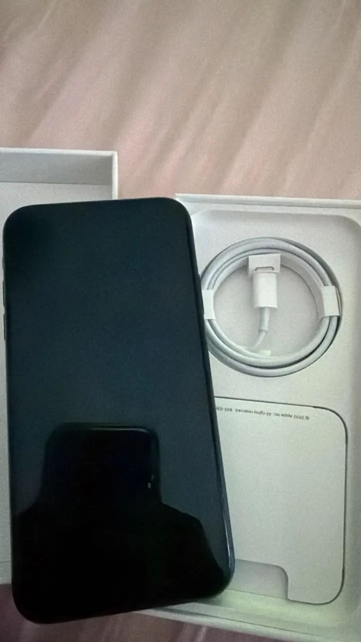 iPhone 11 preto + acessórios  - Foto 3