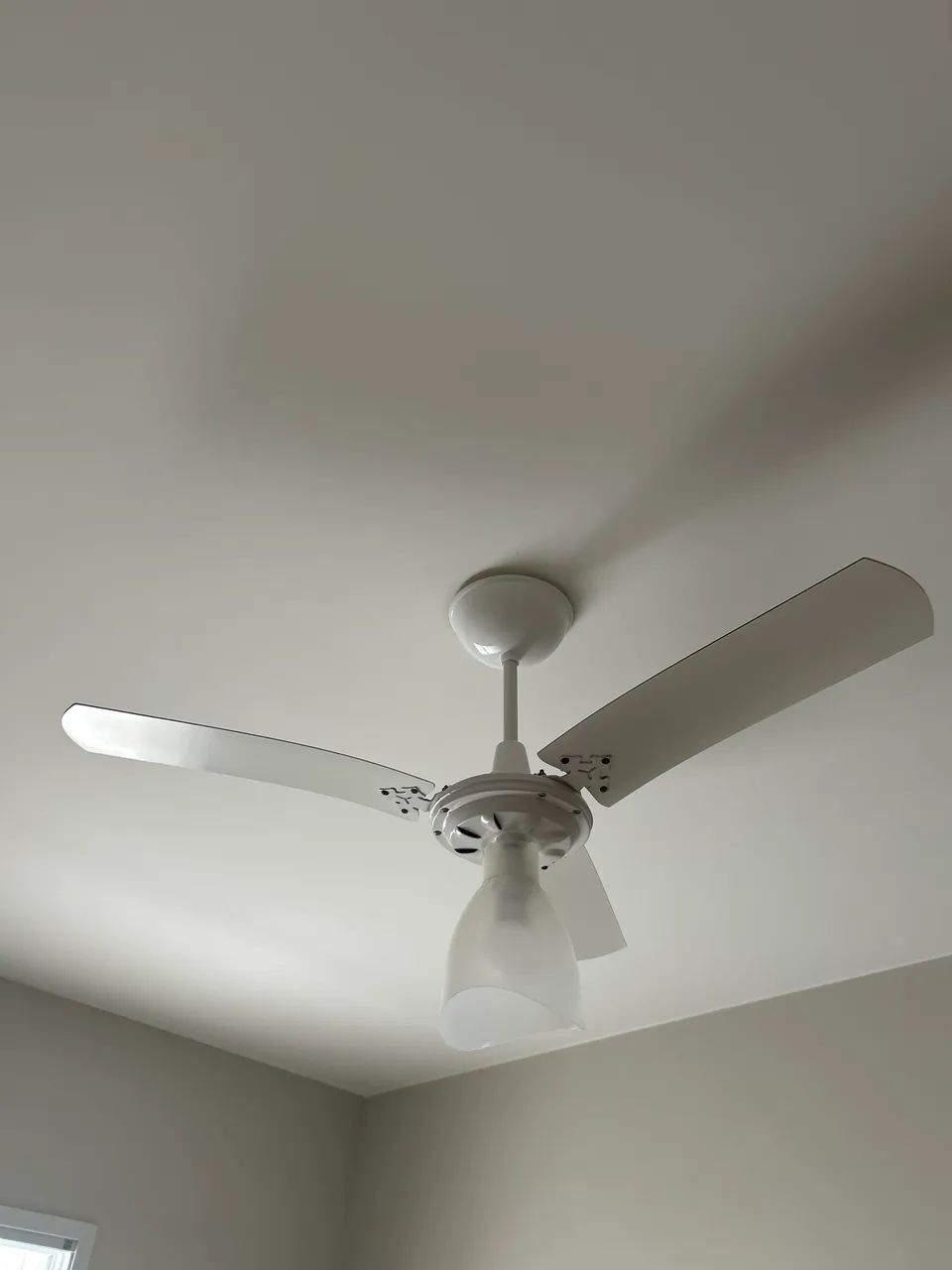 Ventilador de teto 