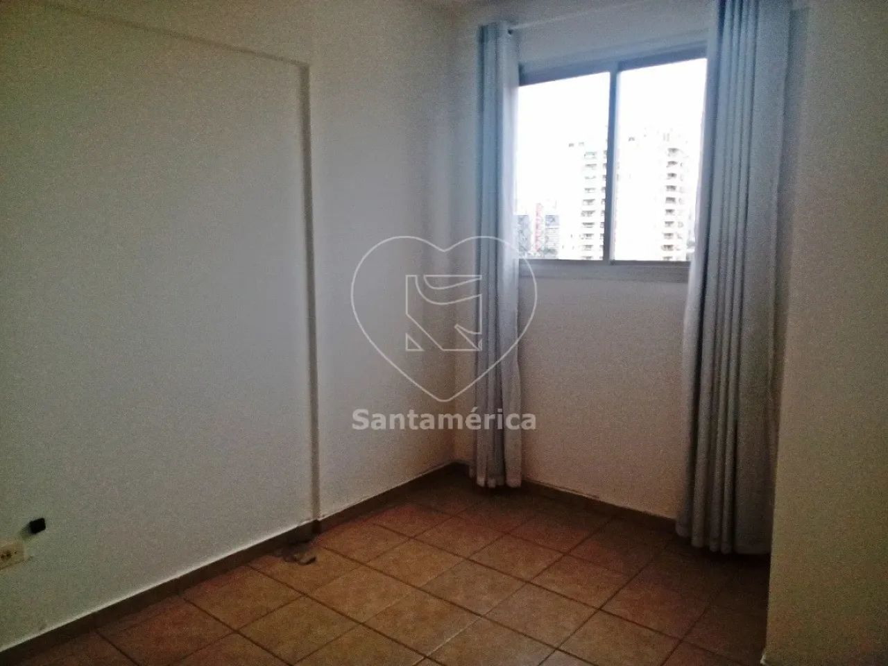 Apartamento à venda e para alugar com 1 Dormitório no Edifício Palatino, Região Central de - Foto 2