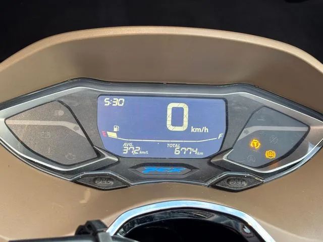 Honda PCX 160 DLX - Foto 5