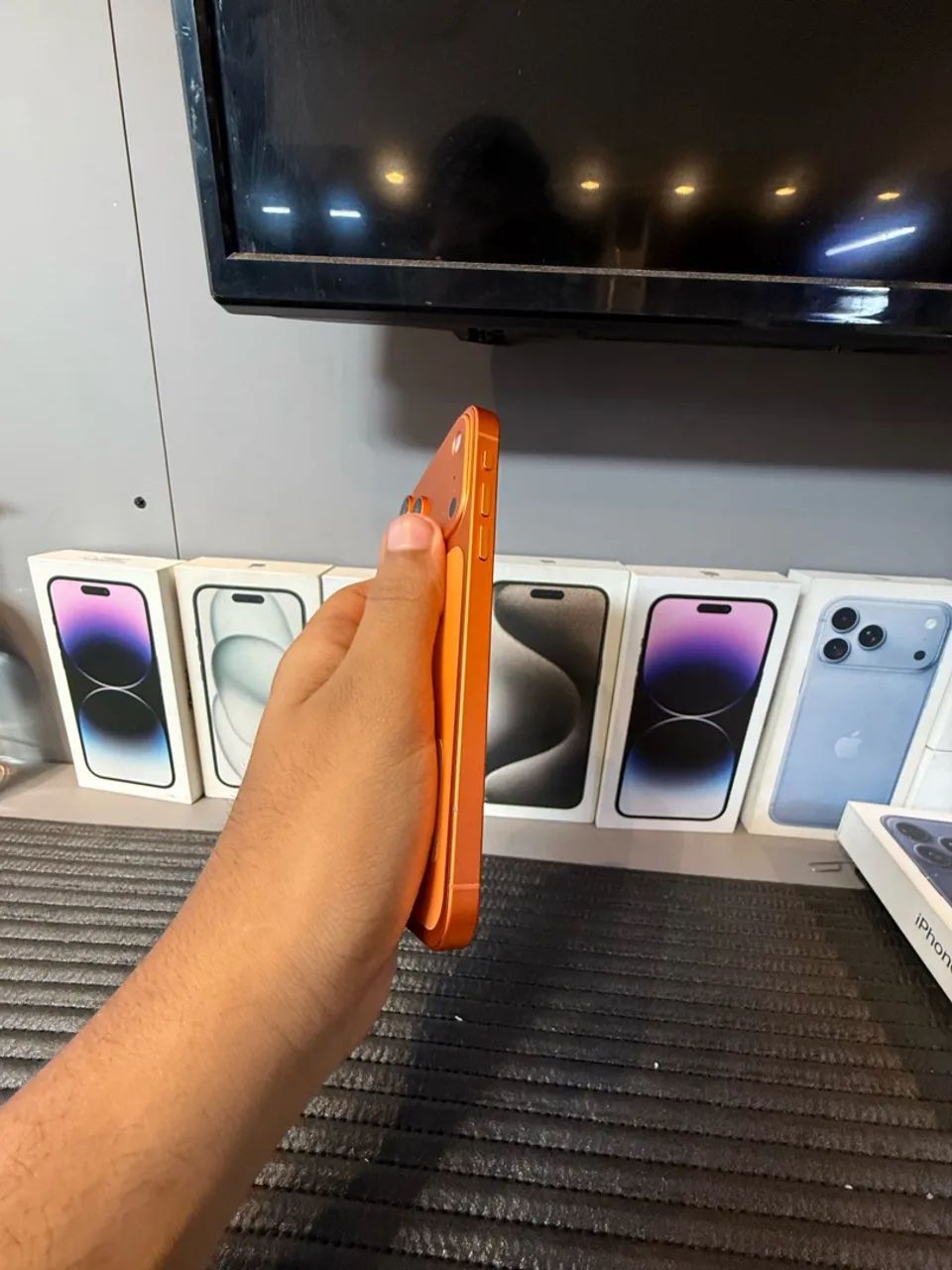 IPHONE 11 128 GB  - Foto 4