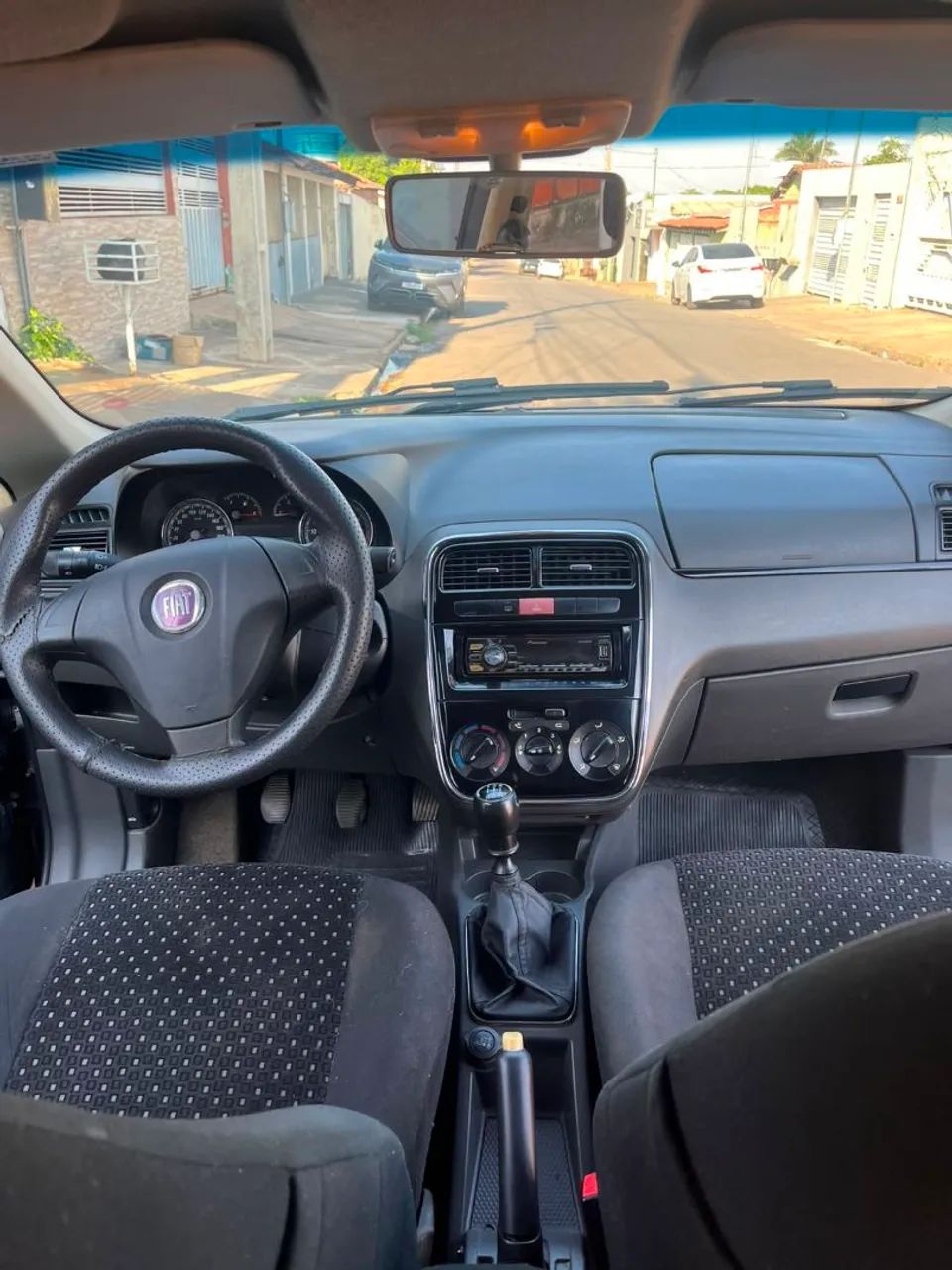 Fiat Punto Punto HLX 1.8 Flex 8V 5p 2008
