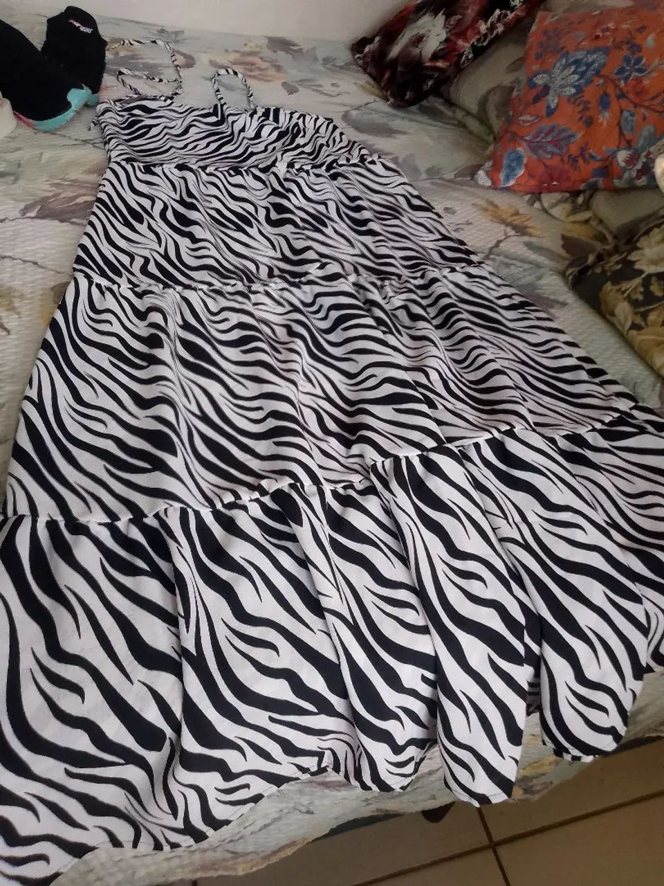 Lote de roupas para bazar  - Foto 4