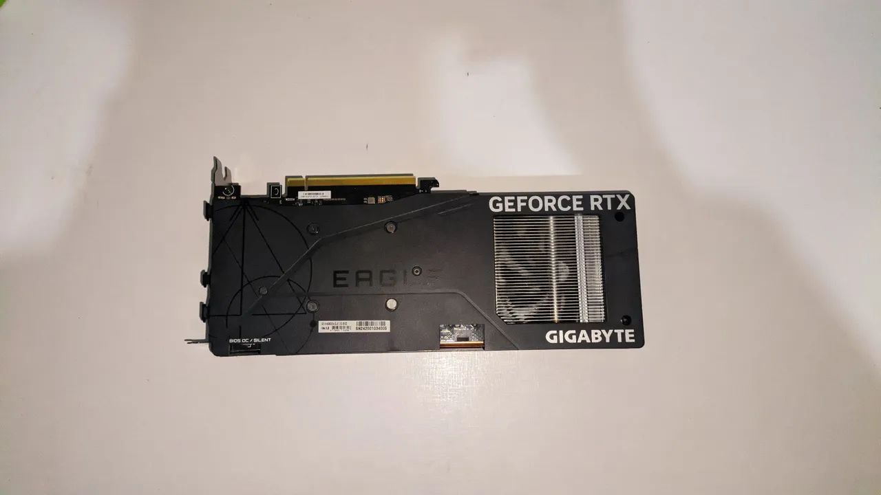 RTX 4060 Eagle OC Triple Fan - Foto 3
