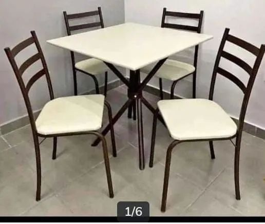 Mesa De Cozinha Com 4 Cadeiras - direto de fabrica 