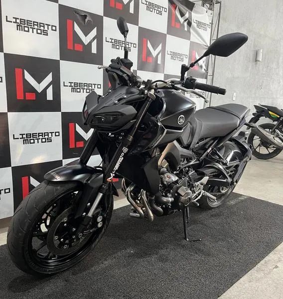 YAMAHA MT09 ABS 2025 - Foto 2