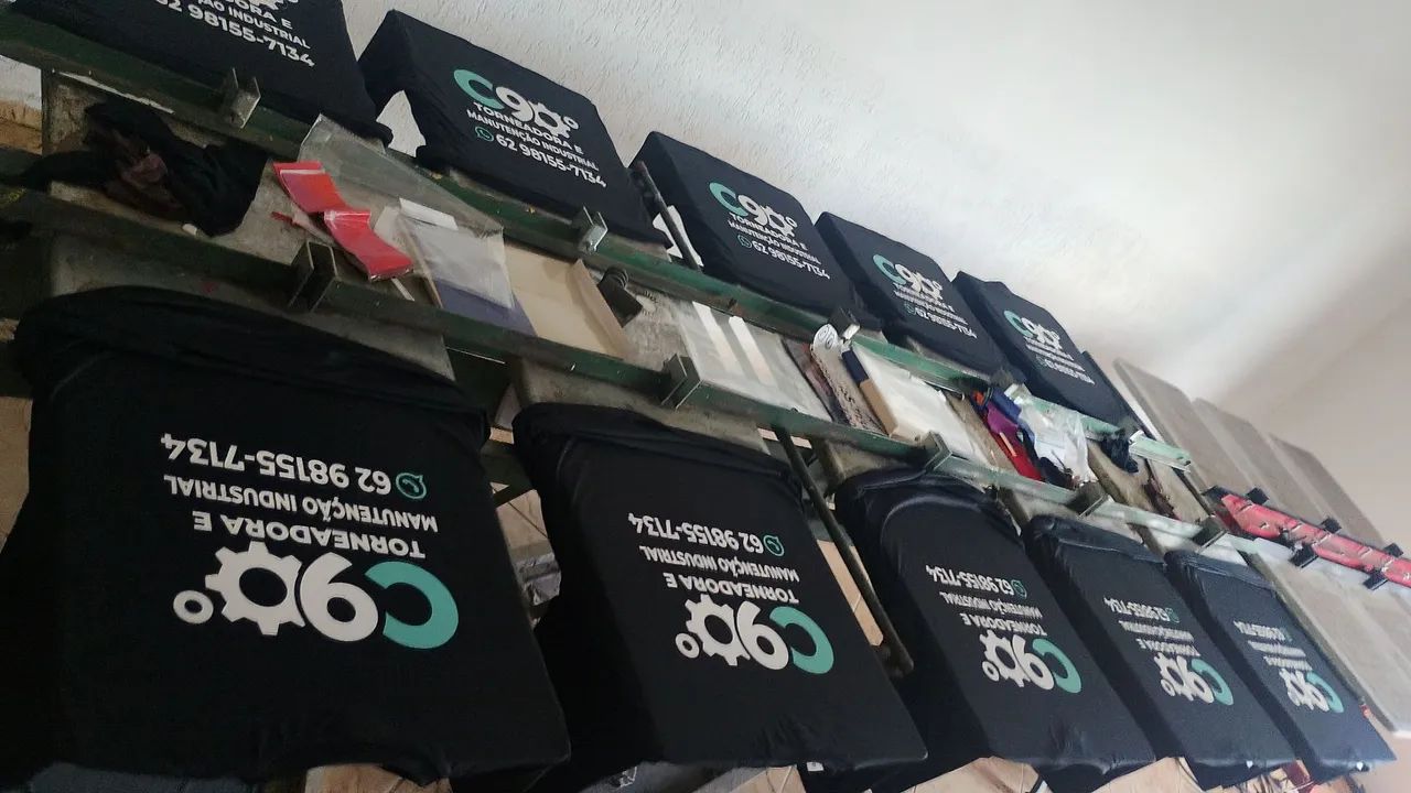 Uniformes personalizados  - Foto 5