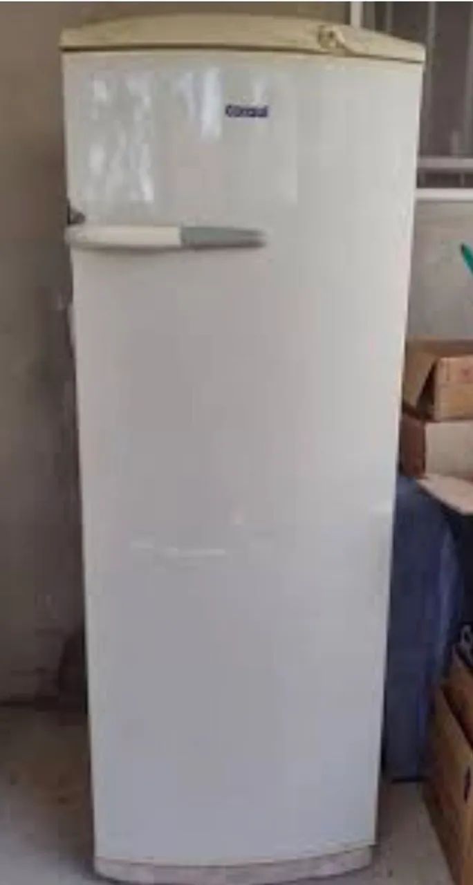 Geladeira em Ótimo estado 
