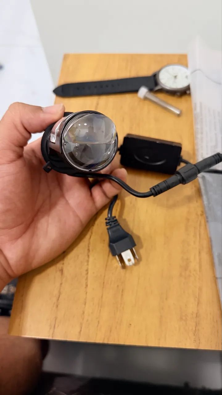 Mini projetor biled  H4  - Foto 3