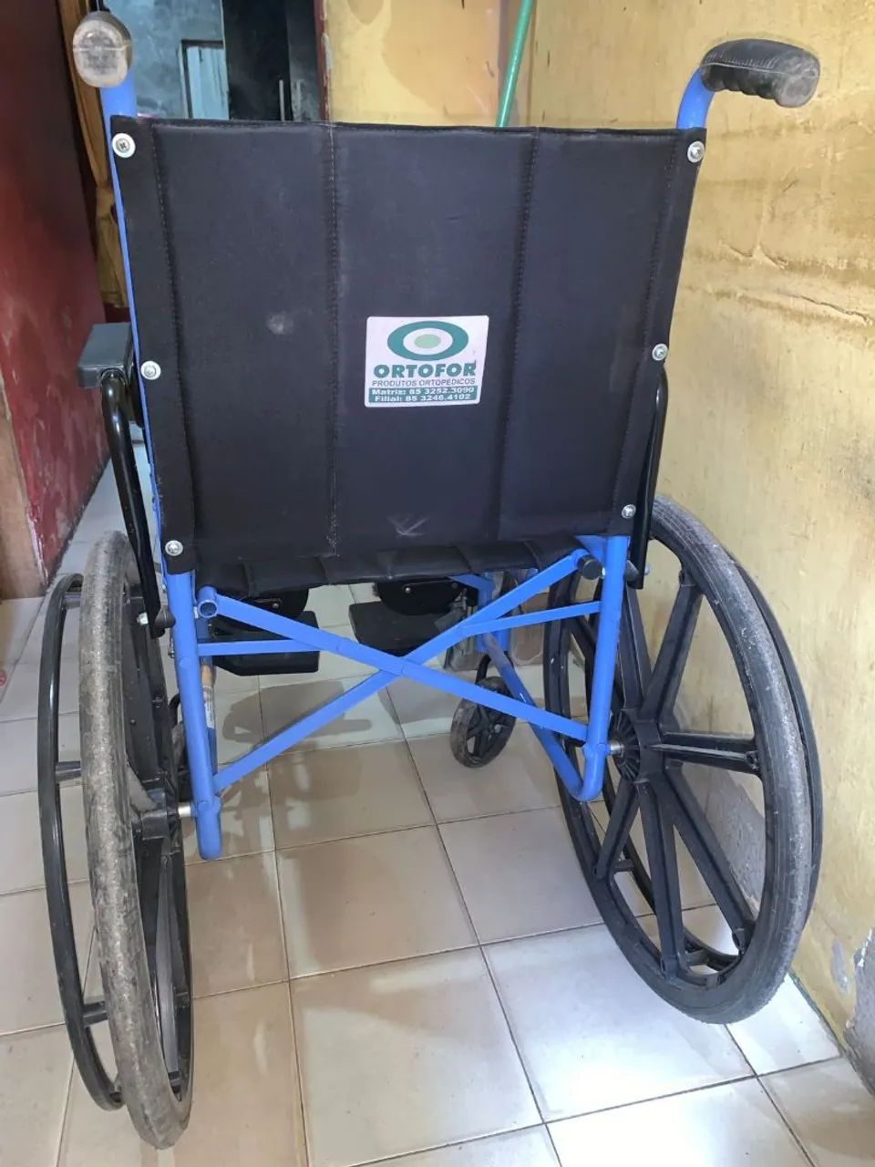 Cadeira de rodas, semi Nova  - Foto 3