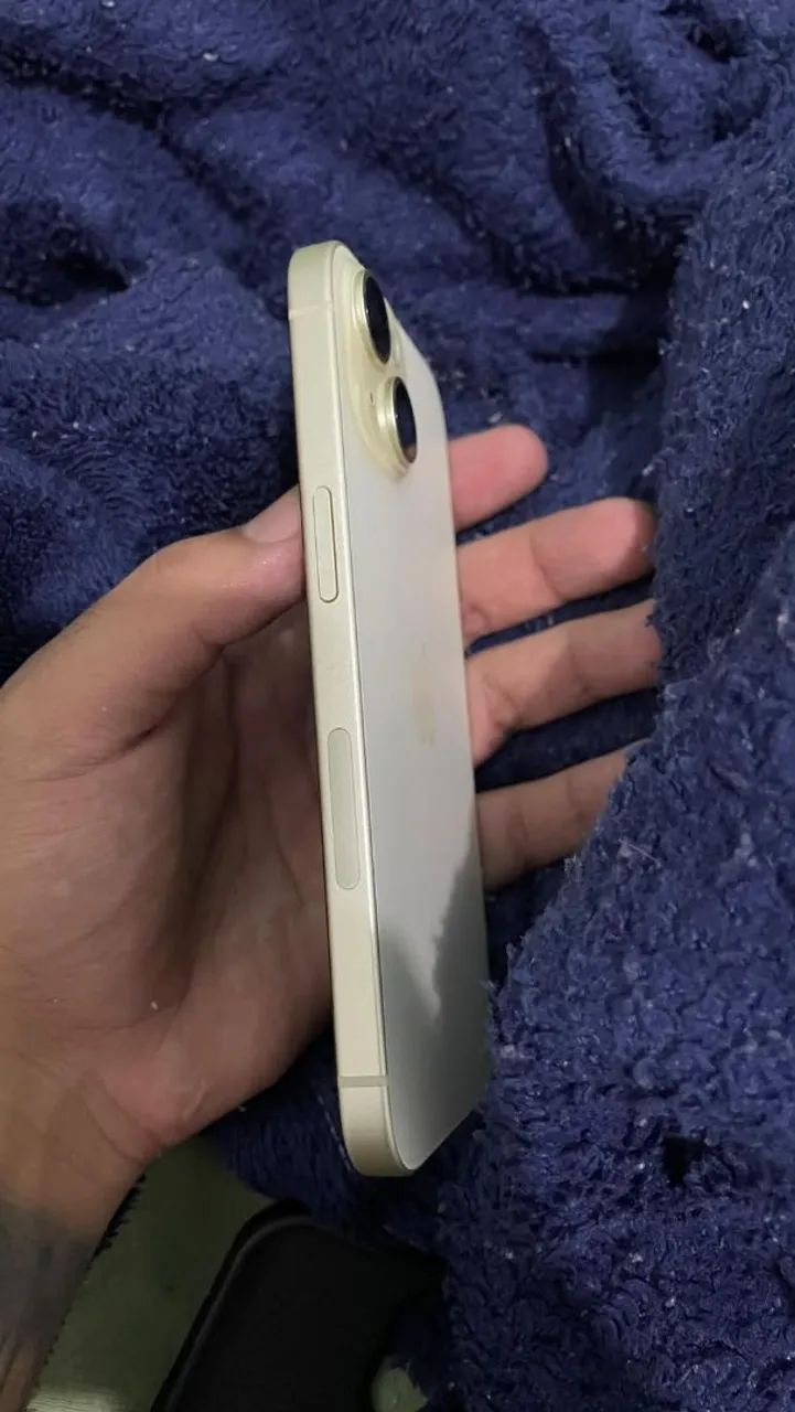 Vendo celular semi novo 