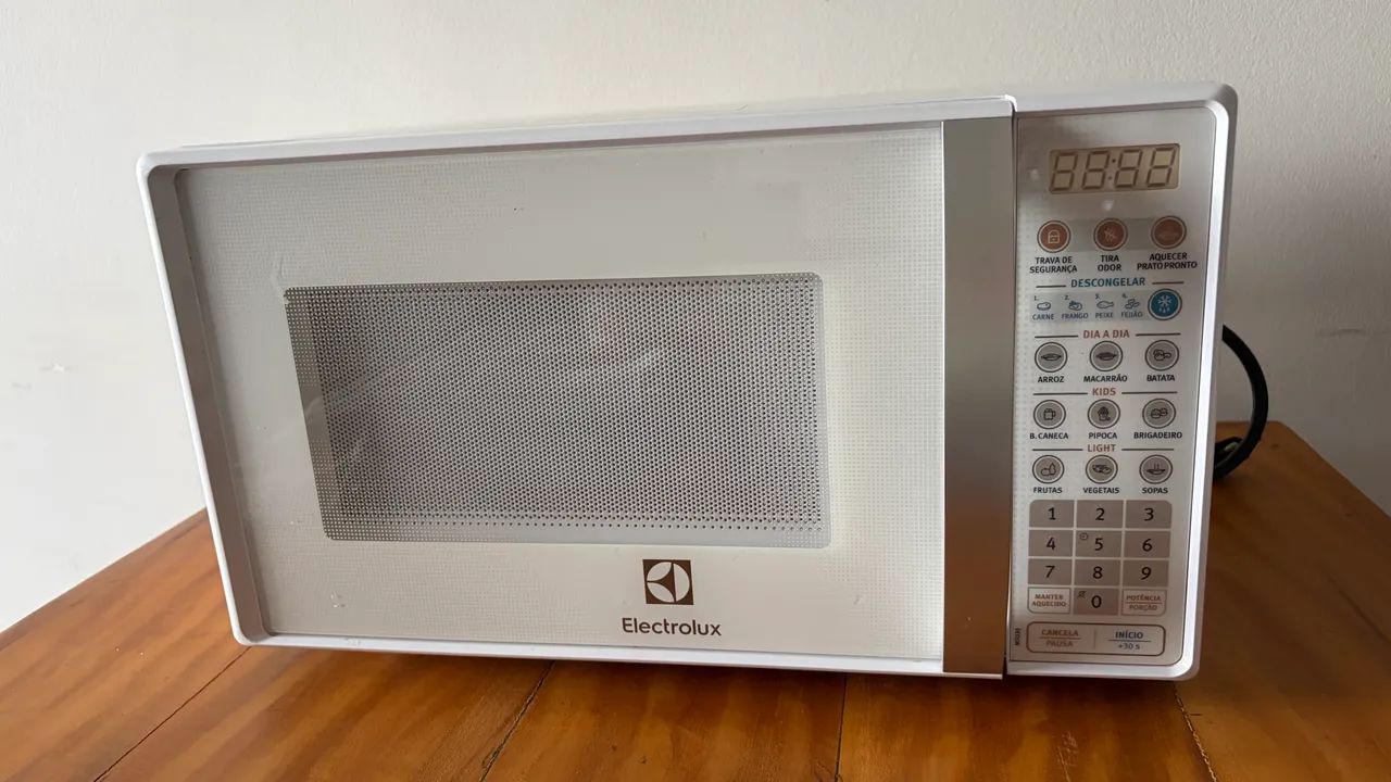 Microondas Electrolux 20L - Foto 2