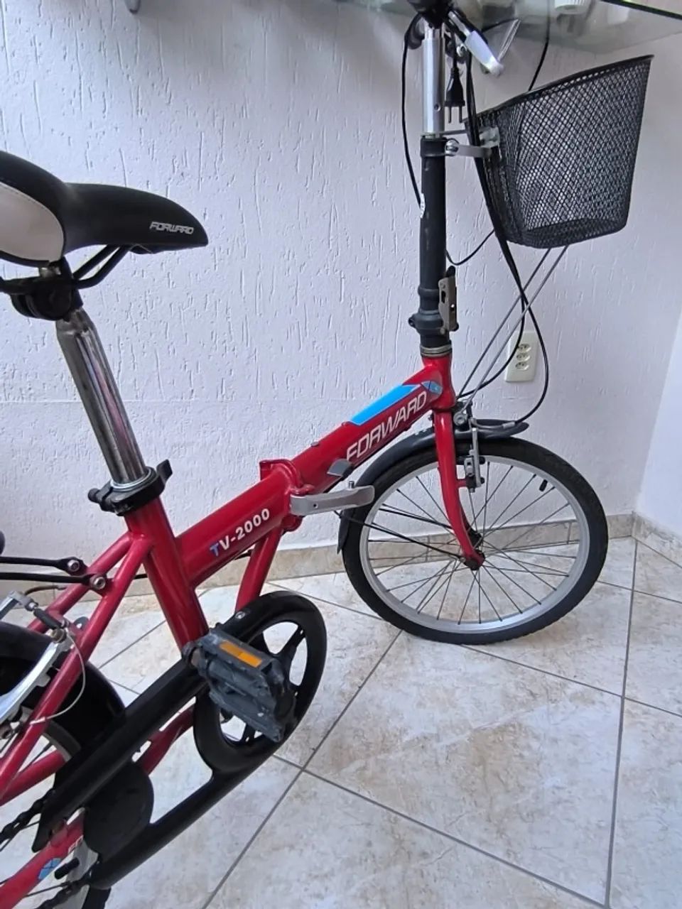 BICICLETA DOBRÁVEL - COM GARUPA E CESTA (ACEITO OFERTA) - Foto 4