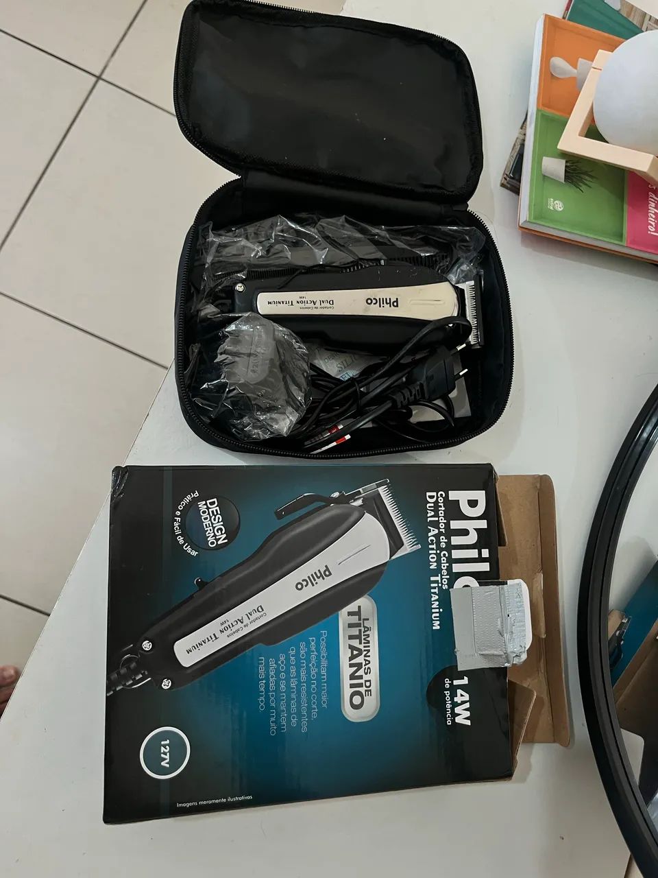 Máquina de cortar cabelo 14w com bolsa e kit completo  - Foto 2
