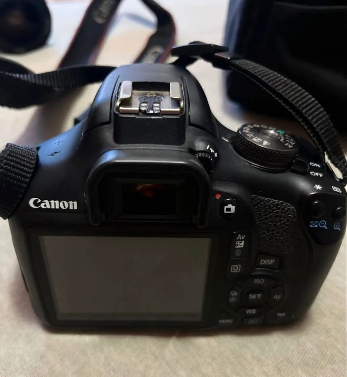 Cânon T7