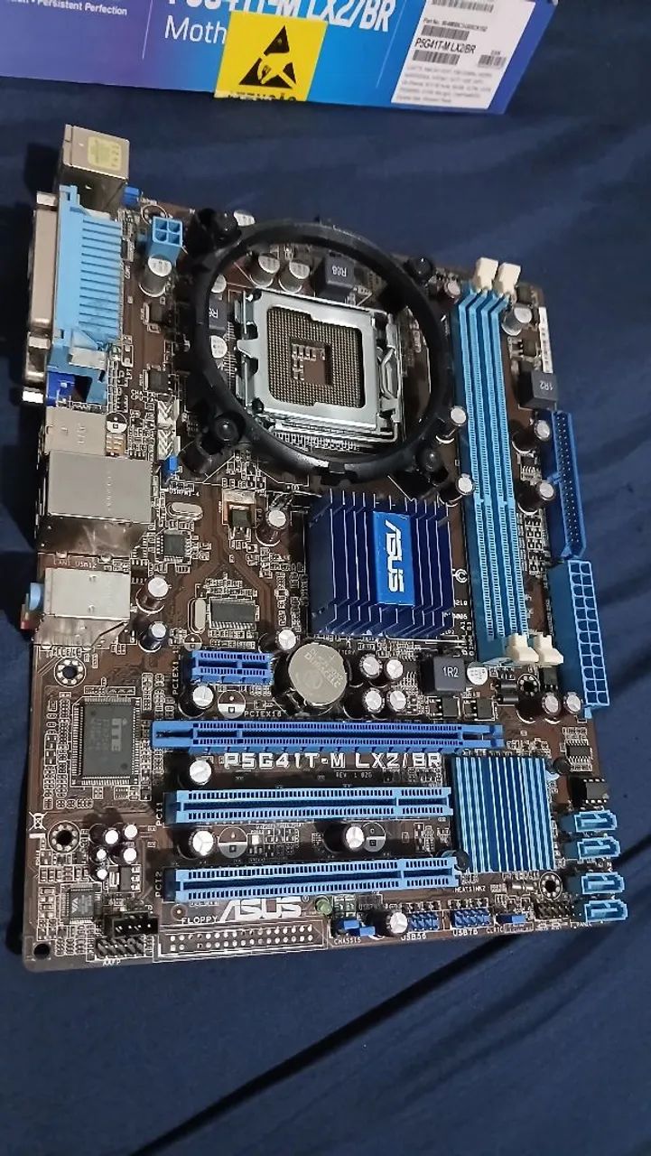 Placa mãe LGA 775 P5G41T-M LX2/BR  - Foto 3
