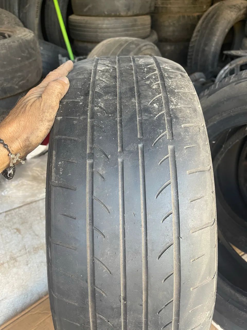 Pneus várias marca e numerações 14, 15, 16, 17, 18 e 19 ( Leia o anúncio) - Foto 3