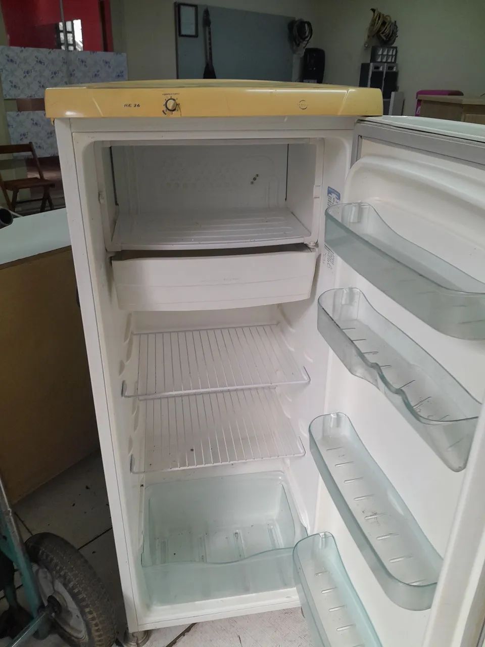 GELADEIRA ELECTROLUX SIMPLES  - Foto 2