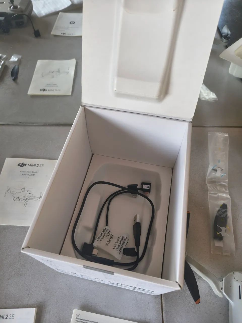 Drone DJI Mini 2 SE - Estado de Novo - Completo na Caixa - Foto 4