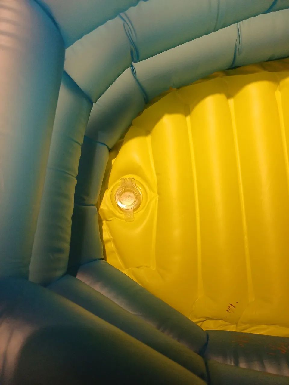Banheira inflável infantil - Excelente para viagem. - Foto 5