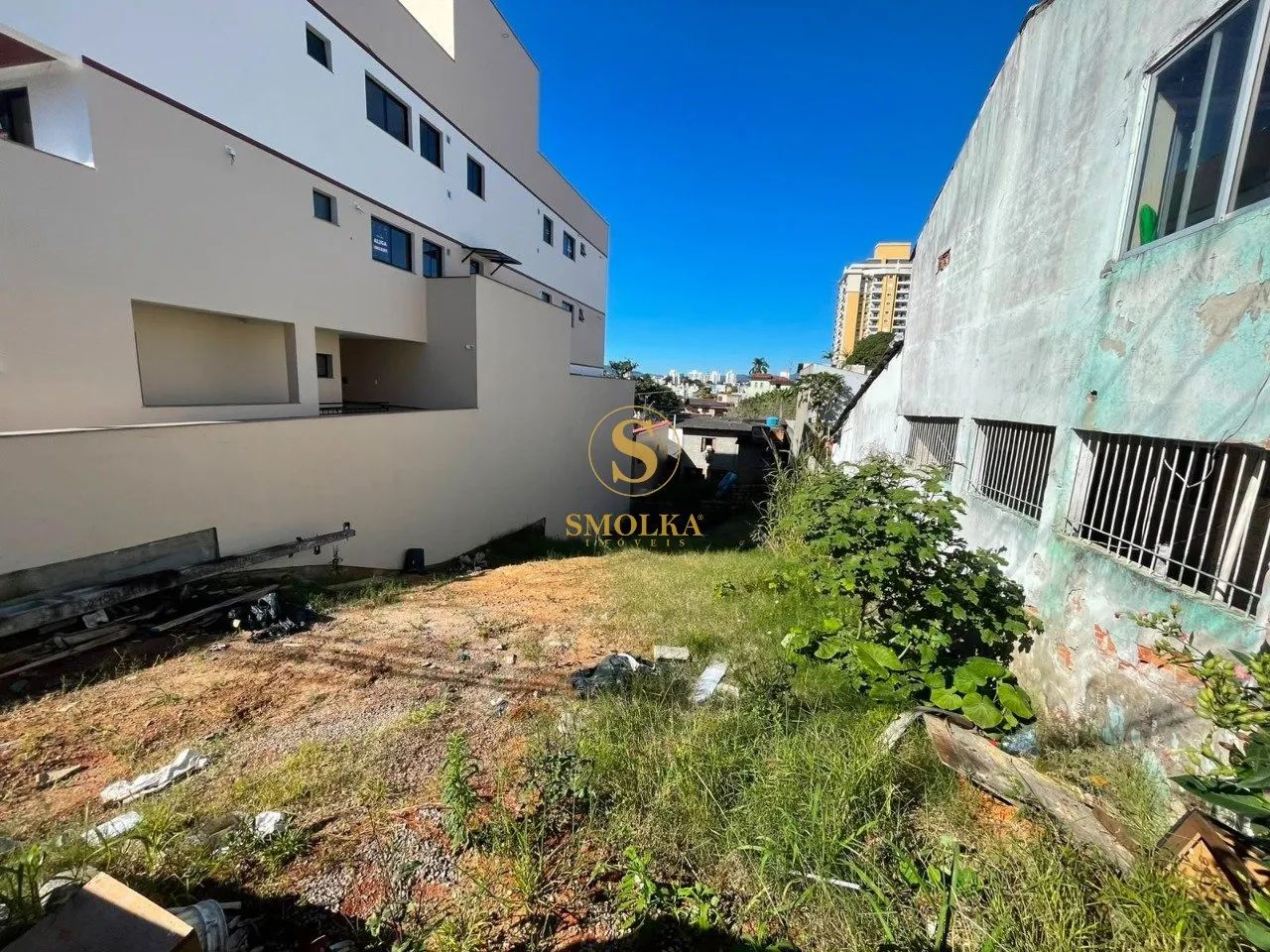 terreno a venda em Bbarreios São Jose 300 m2º.
