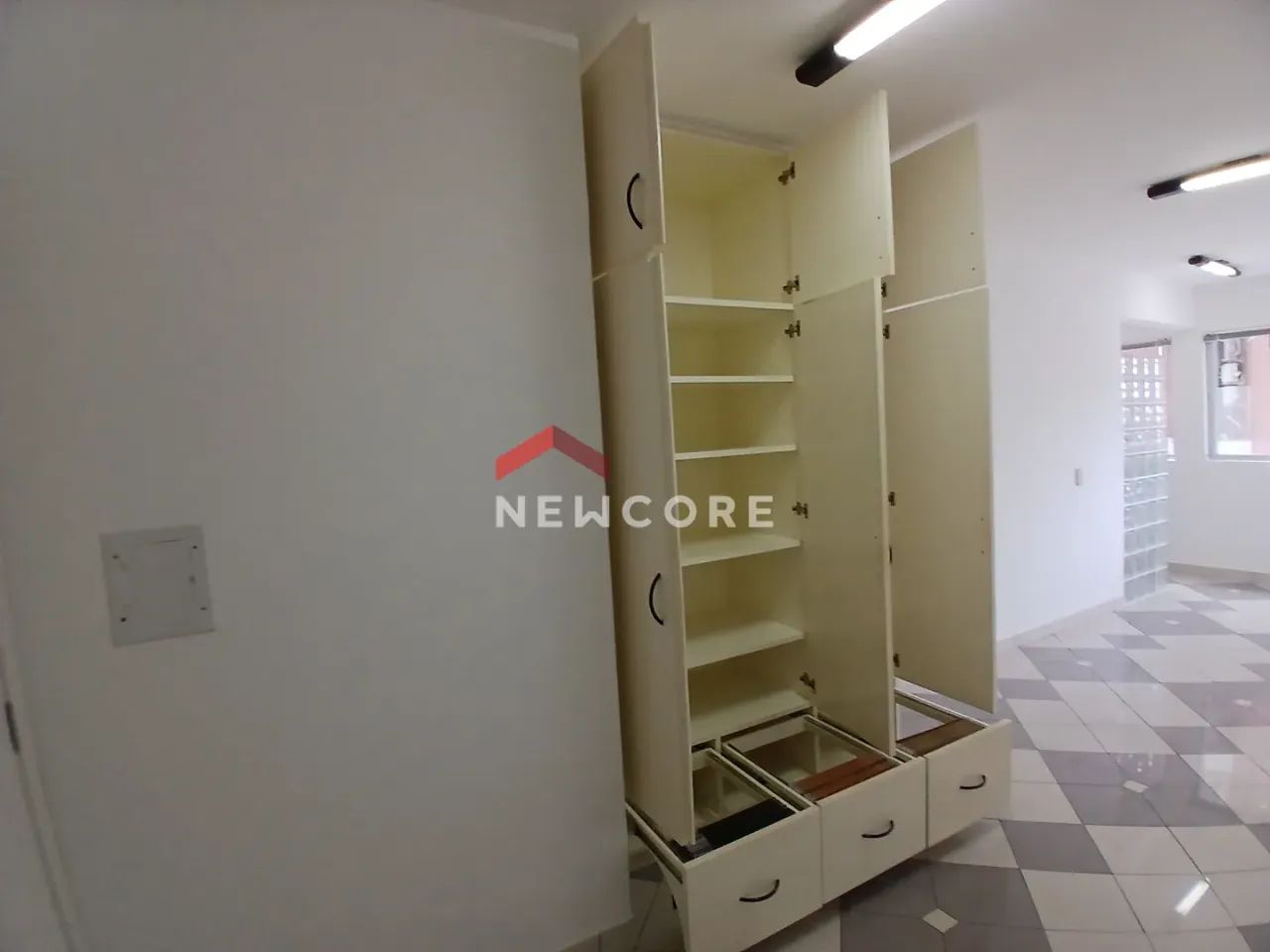 Sala comercial em Rua Lauro Linhares - Trindade - Florianópolis/SC - Foto 4
