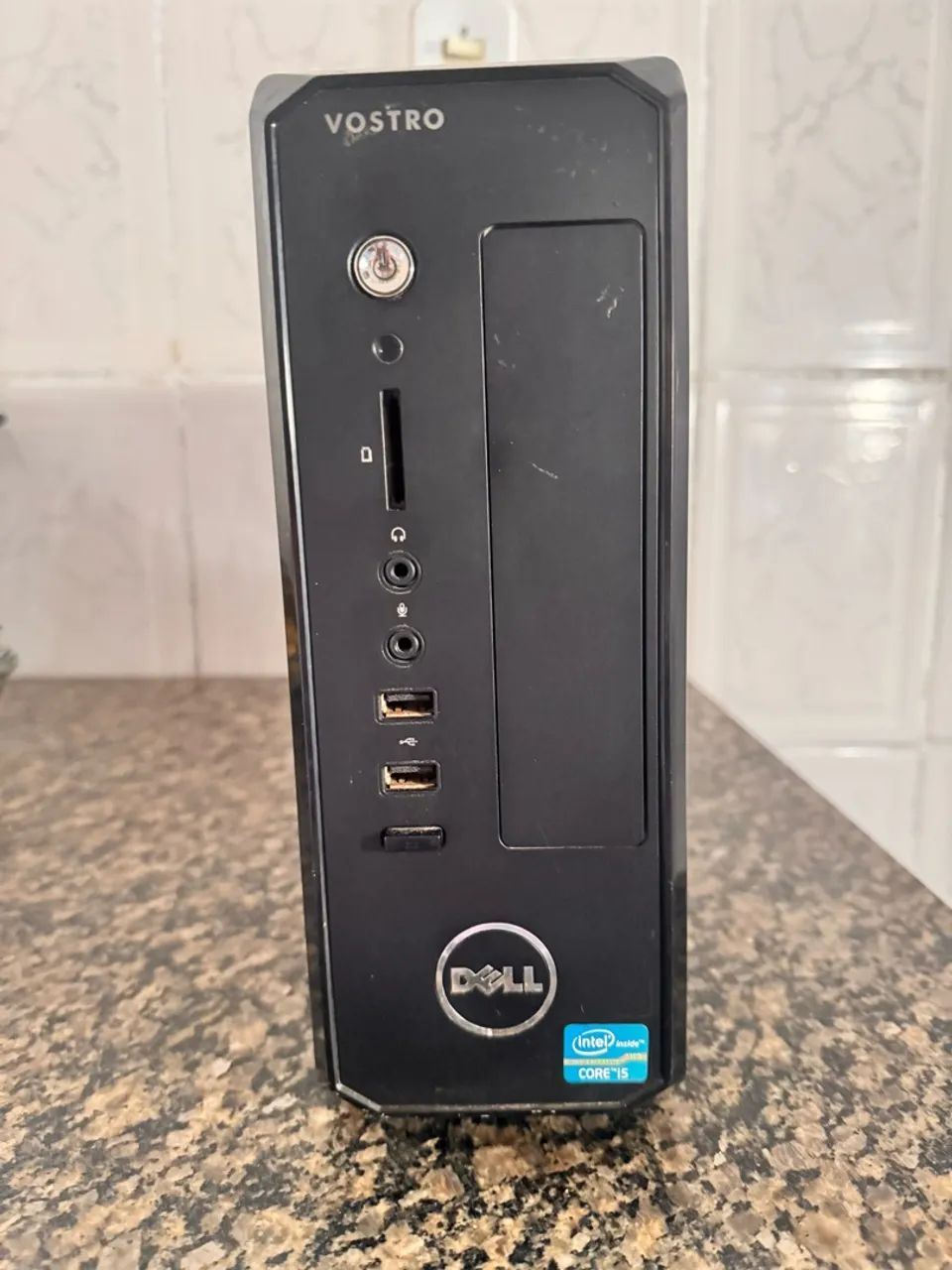 Vende-se um computador 
