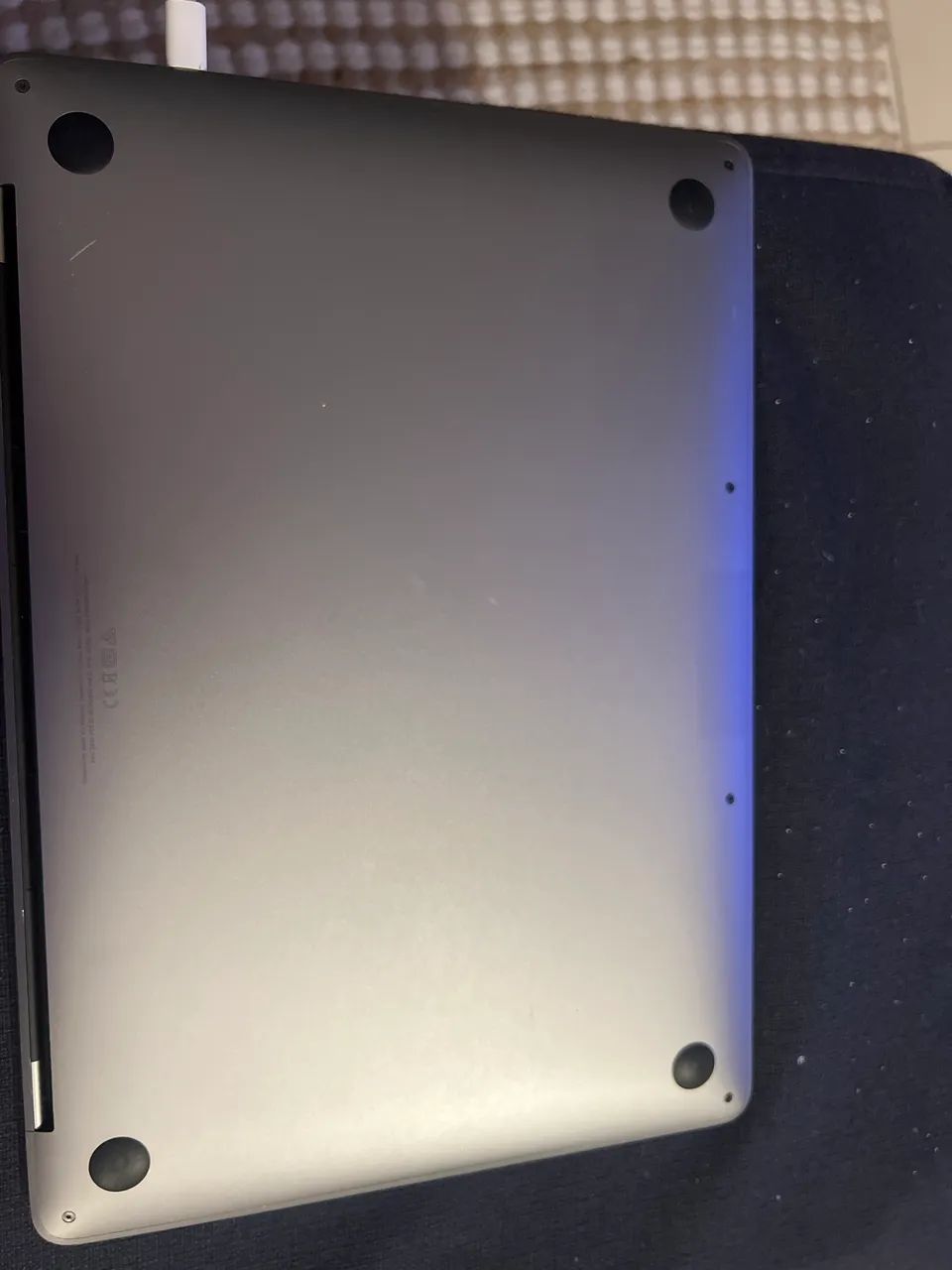 MACBOOK PRO 2020 - EXCELENTE COM TOUCHBAR - Foto 4