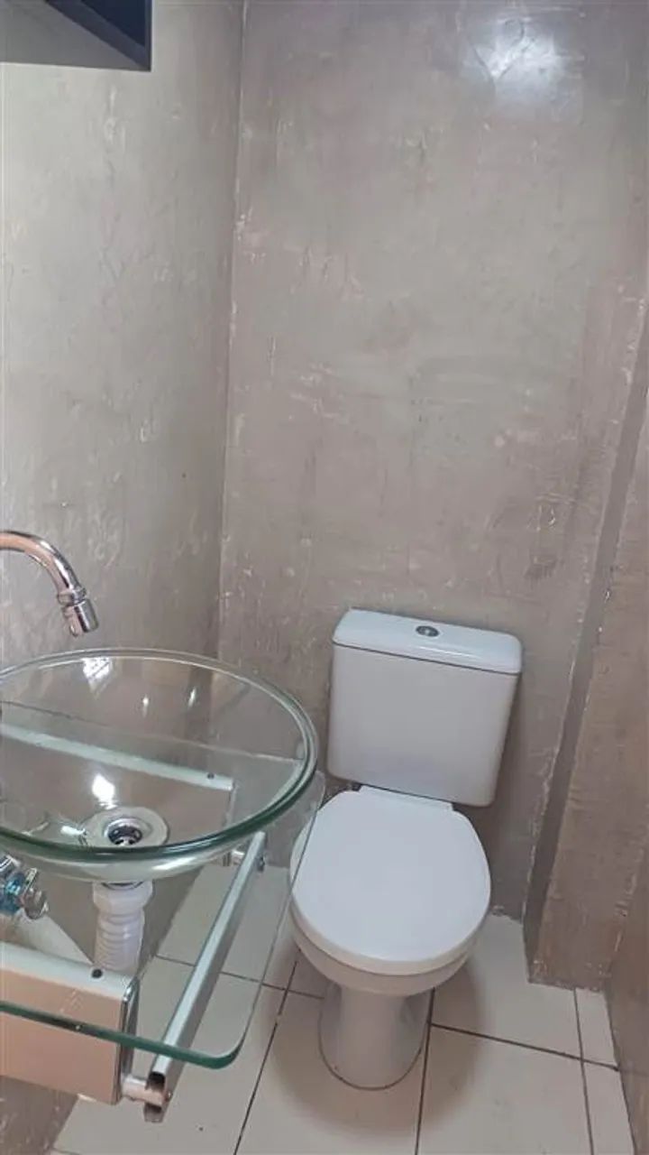 LOJA COMERCIAL COM BANHEIRO E AR CONDICIONADO NO CENTRO DE SÃO VICENTE - Foto 5