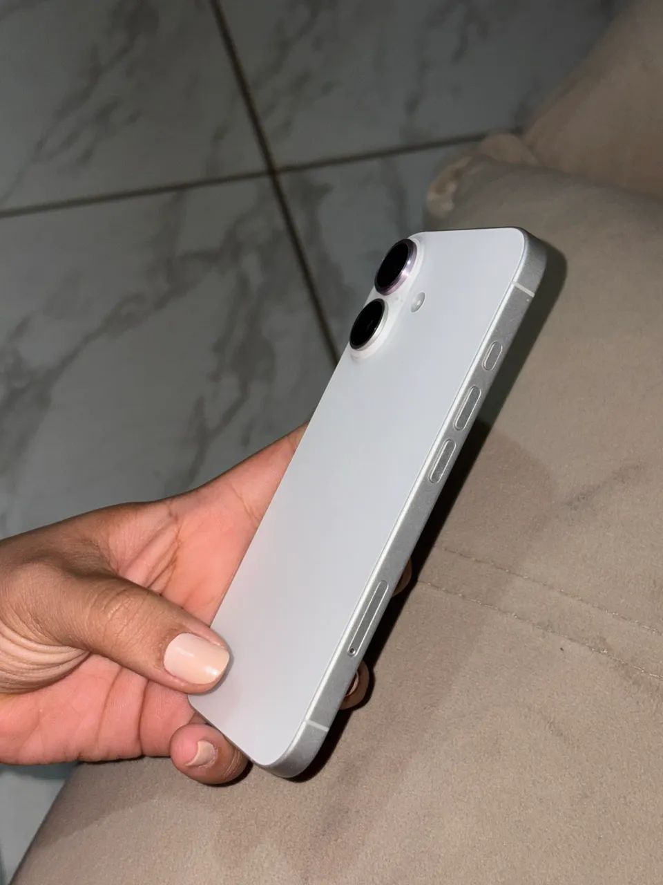 IPHONE 16, 6 MESES DE USO, GARANTIA DA APPLE ATÉ DEZEMBRO - Foto 3