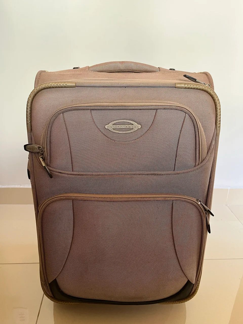 Vendo mala de viagem