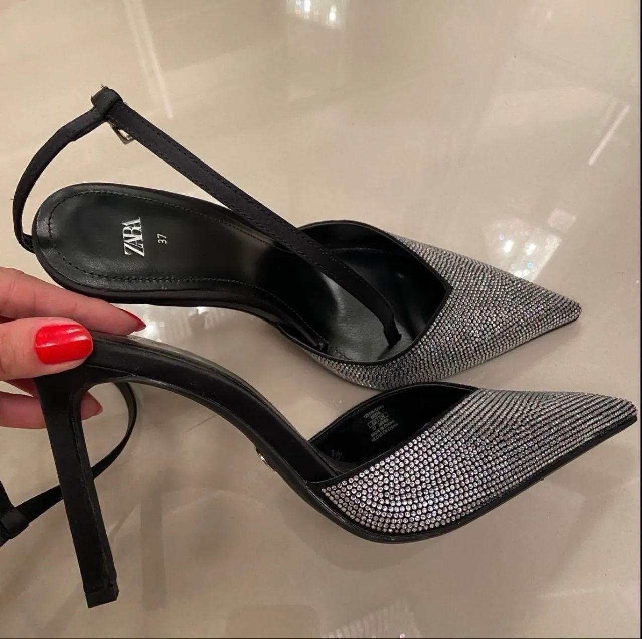 Scarpin Zara 