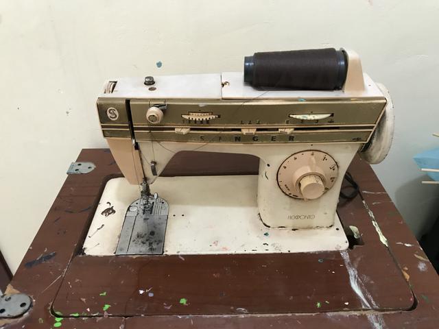 Máquina de costura - Foto 3