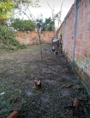 Terreno 16 frente x 18 comprimento Prox Cond. Sítio das Mangueiras