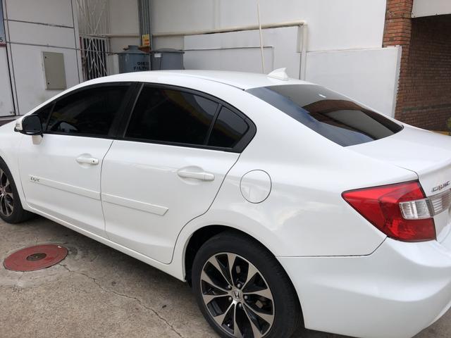 Vendo ou troco por Golf ou Saveiro esse lindo carro de luxo