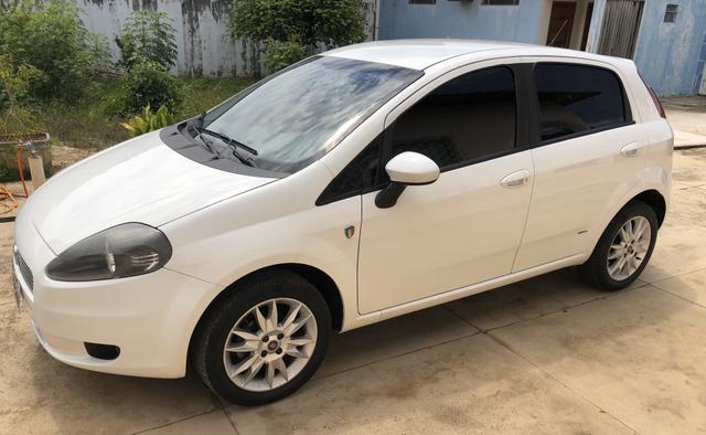 Fiat Punto Attractive Italia 1.4 2012 - Foto 6