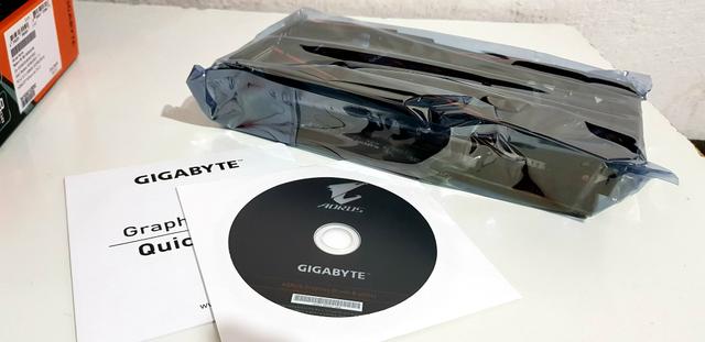 Placa de Vídeo Gigabyte AMD Radeon RX 590 Gaming 8G, GDDR5 versão 2.0 ( nova ) - Foto 4