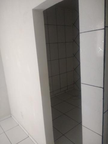 Venda ou Aluga-se Kitnet em Pernambués - Foto 2