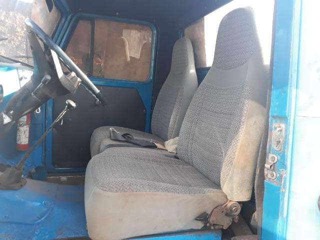 Vende-se caminhonete Ford F75 - Foto 2
