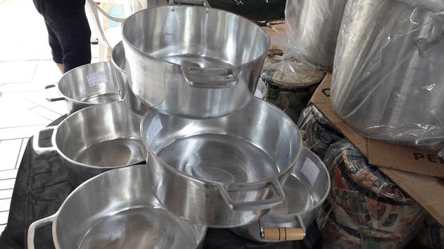 Panelas de alumínio batido pra restaurante - Foto 6