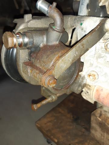 Bomba direção hidráulica Fiat Punto - Foto 2