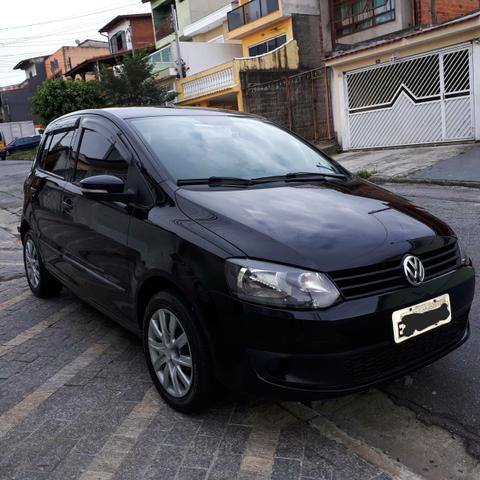 Fox 1.6 completo, doc 20, financio, passo cartão, aceito carro ou moto, só chamar - Foto 2