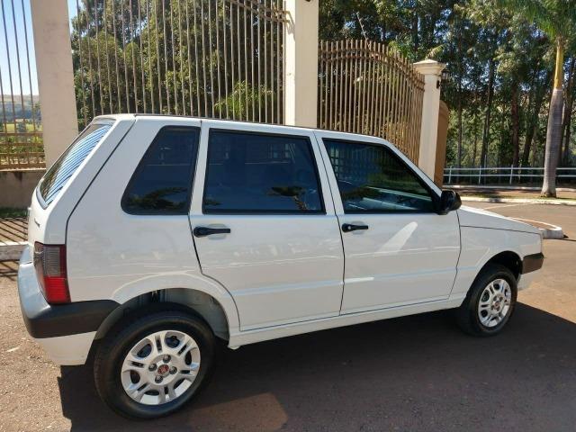 Fiat Uno Mille Celeb Econ 4P Completa - Sem Débitos - Foto 6