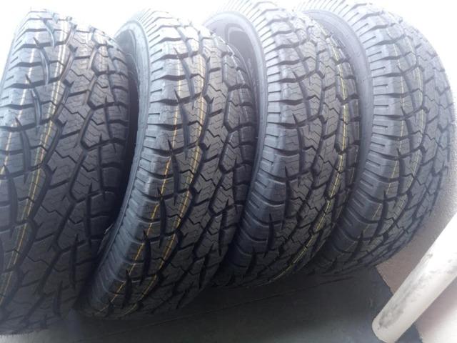 Pneu Novo AT 245/70r16 e 265/70R16